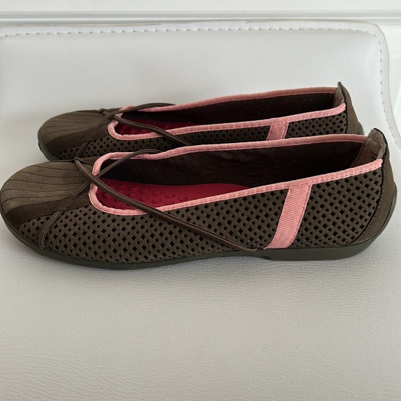 Brown comfy flats NWT - Picture 3 of 6